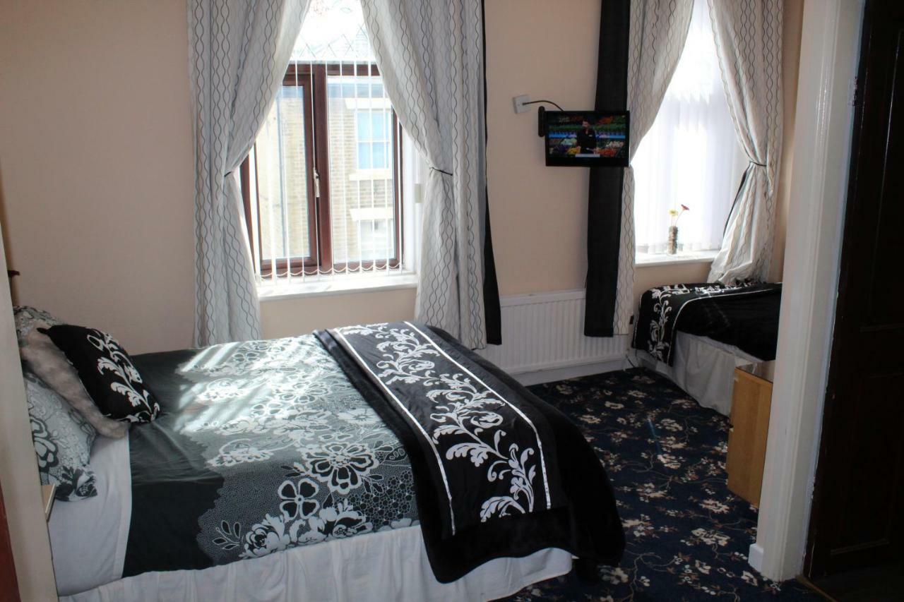 Peakdale Lodge Glossop Luaran gambar
